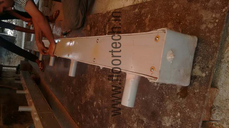 PVC continuous urinal trench View 4